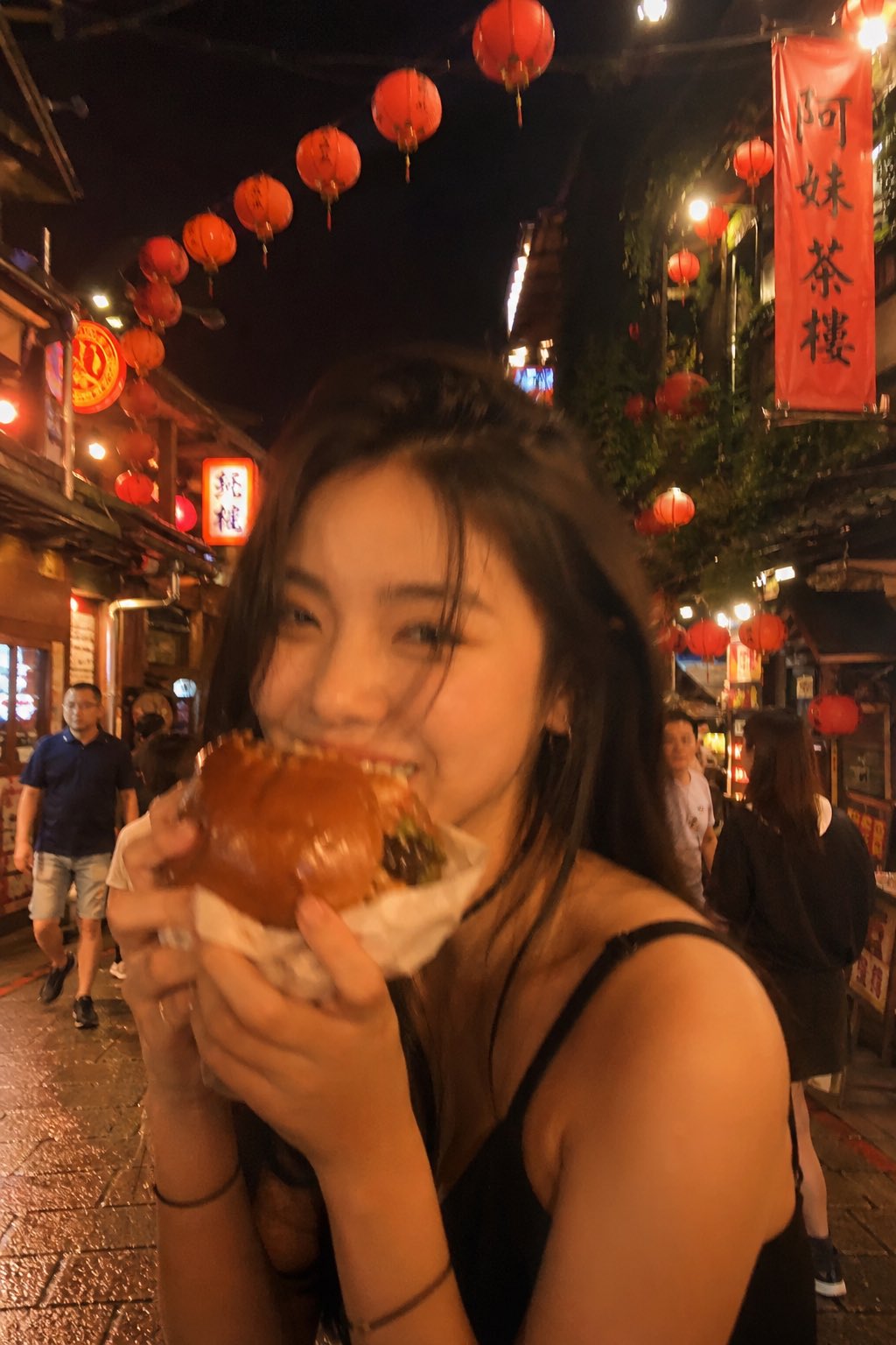 Taiwan street burger night portrait: GPT Image 2 prompt AI image prompt result